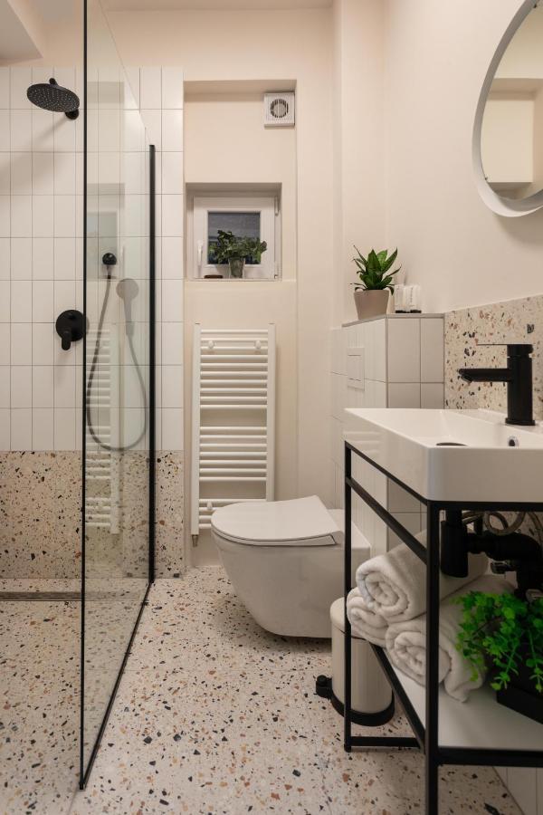 Design 1Bdr Apartment With Balcony Ζάγκρεμπ Εξωτερικό φωτογραφία